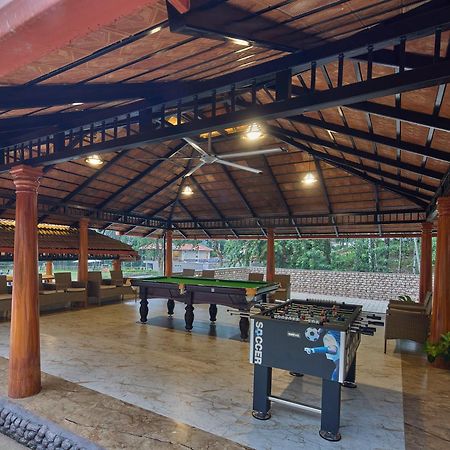 Regenta Resort Sakleshpur Εξωτερικό φωτογραφία