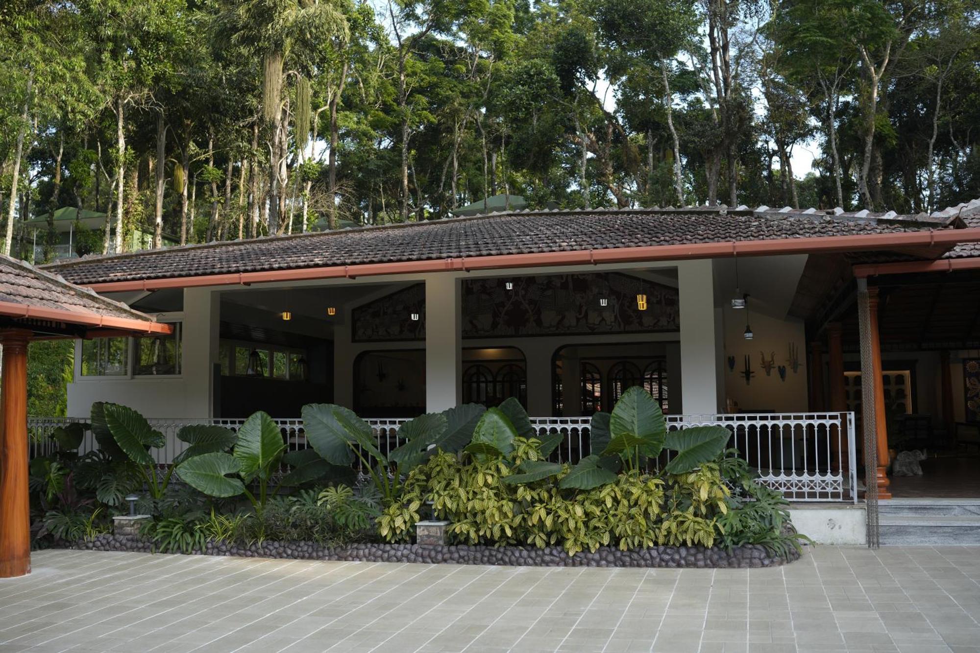 Regenta Resort Sakleshpur Εξωτερικό φωτογραφία