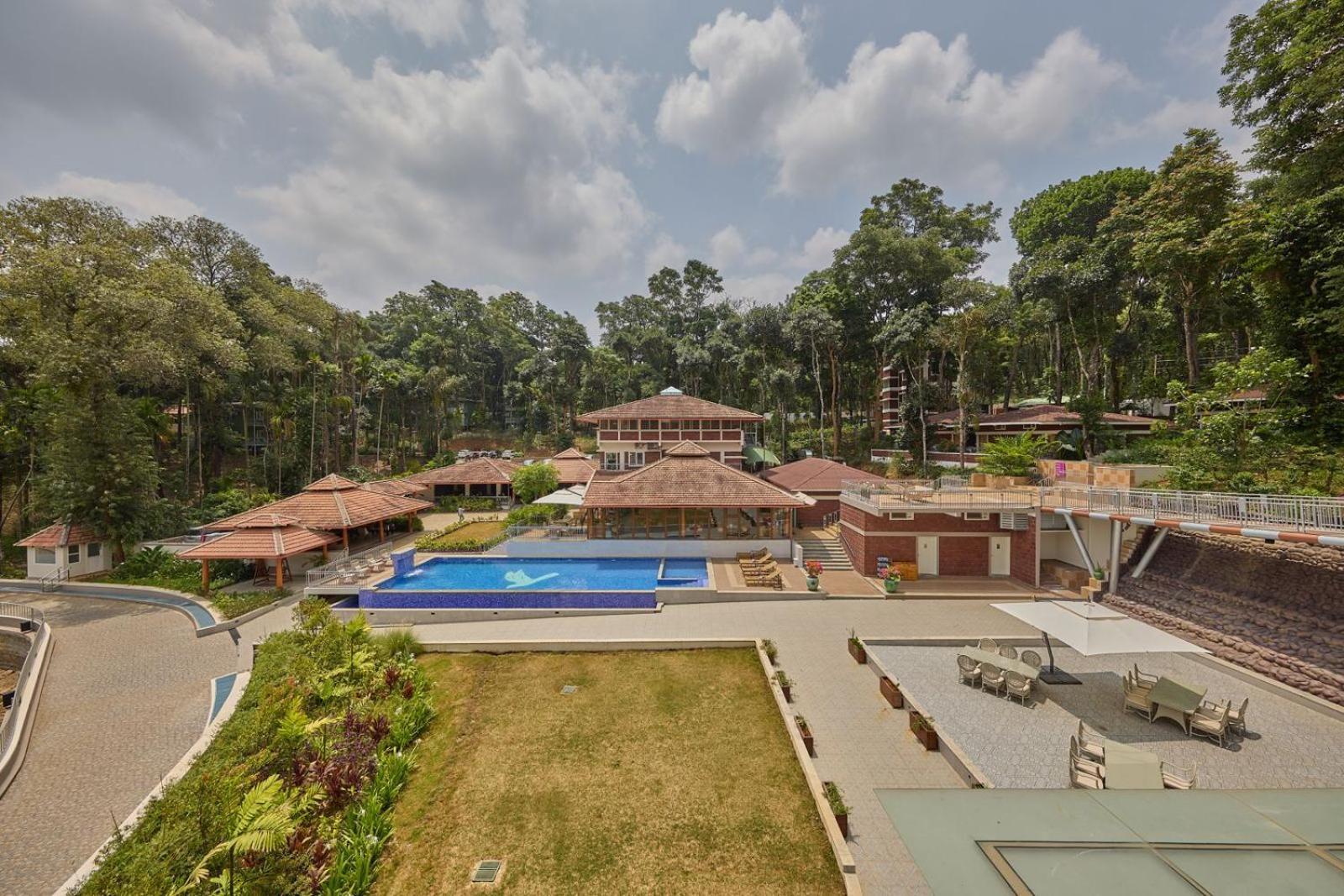 Regenta Resort Sakleshpur Εξωτερικό φωτογραφία
