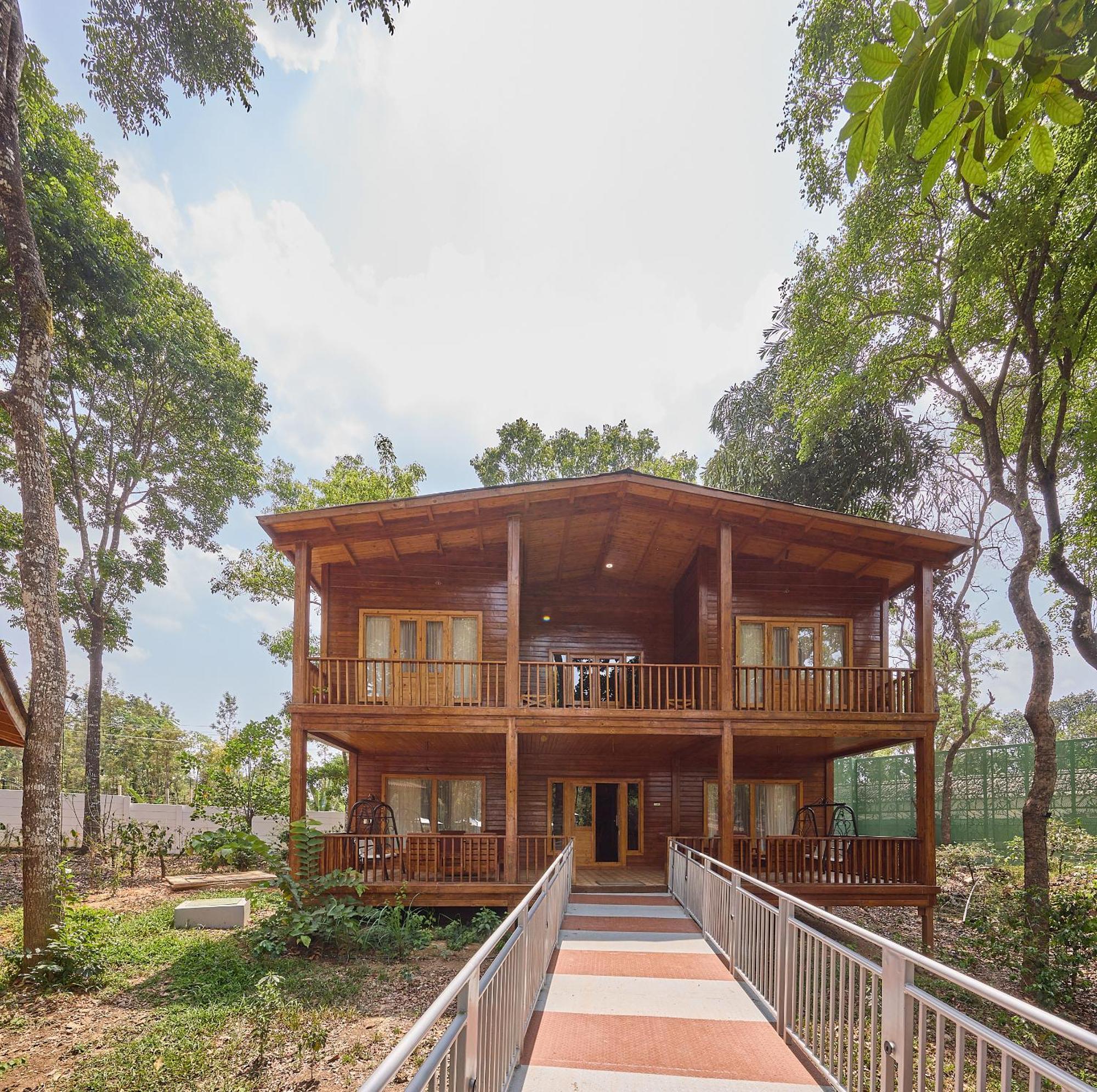 Regenta Resort Sakleshpur Εξωτερικό φωτογραφία
